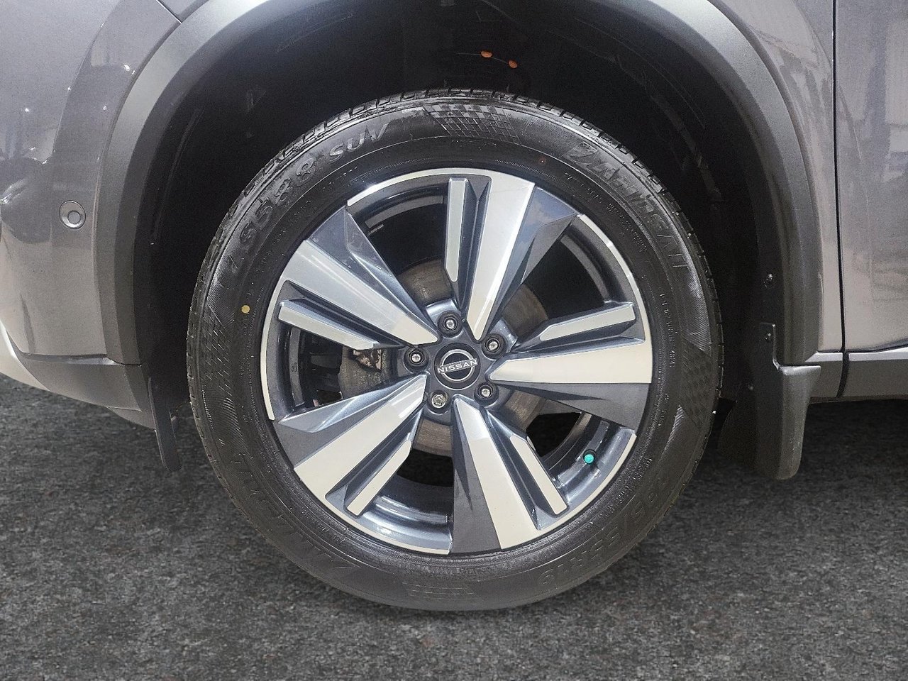 2023 Nissan Rogue PLATINUM AWD-6