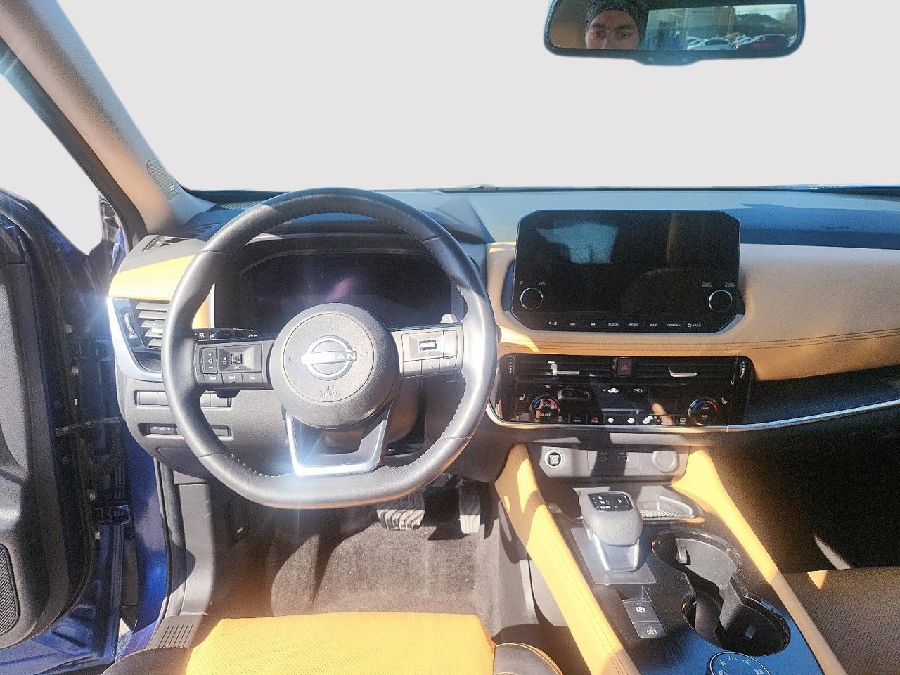 2023 Nissan Rogue PLATINUM AWD-9