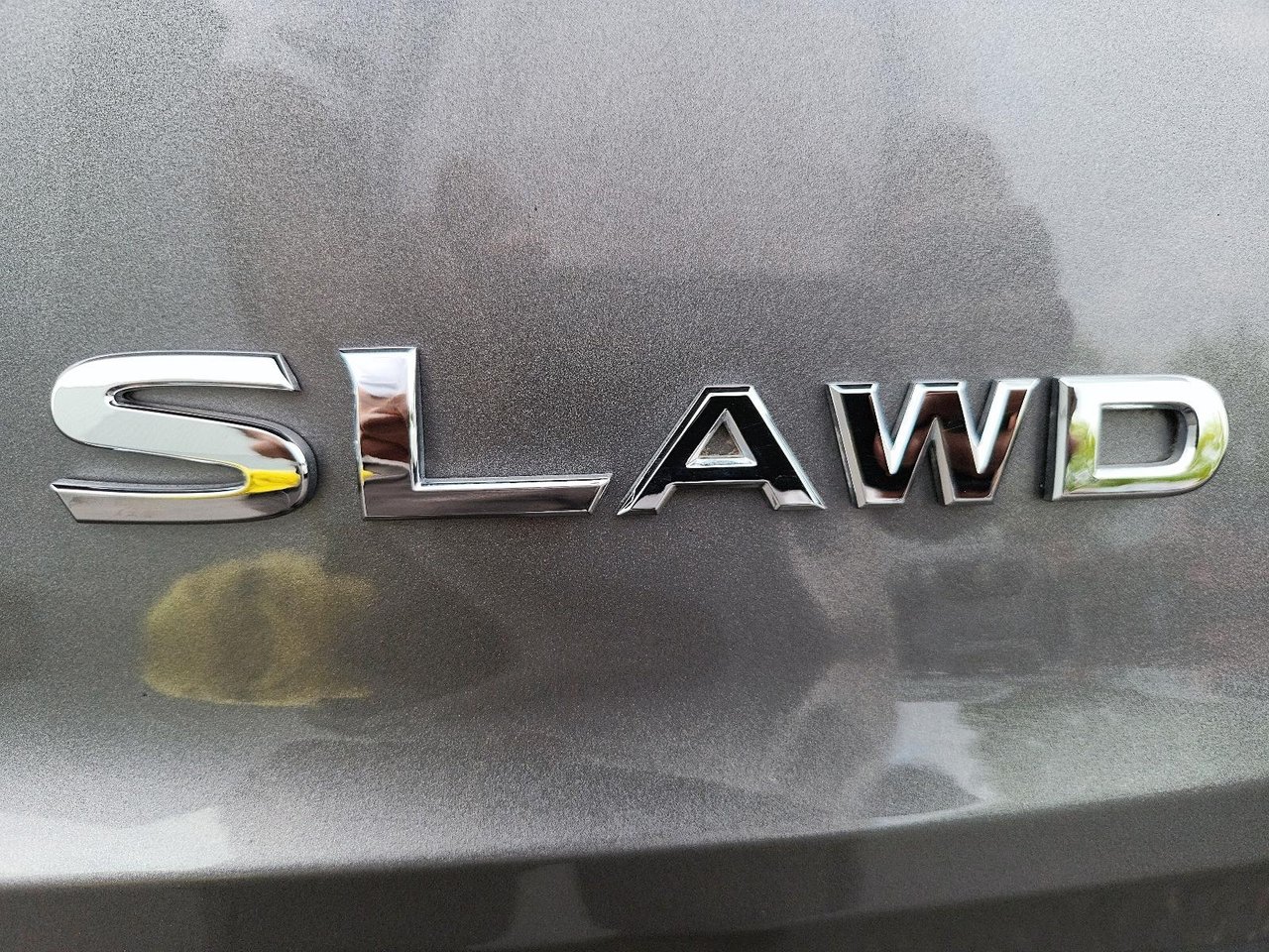 Nissan Rogue SL AWD 2023-15