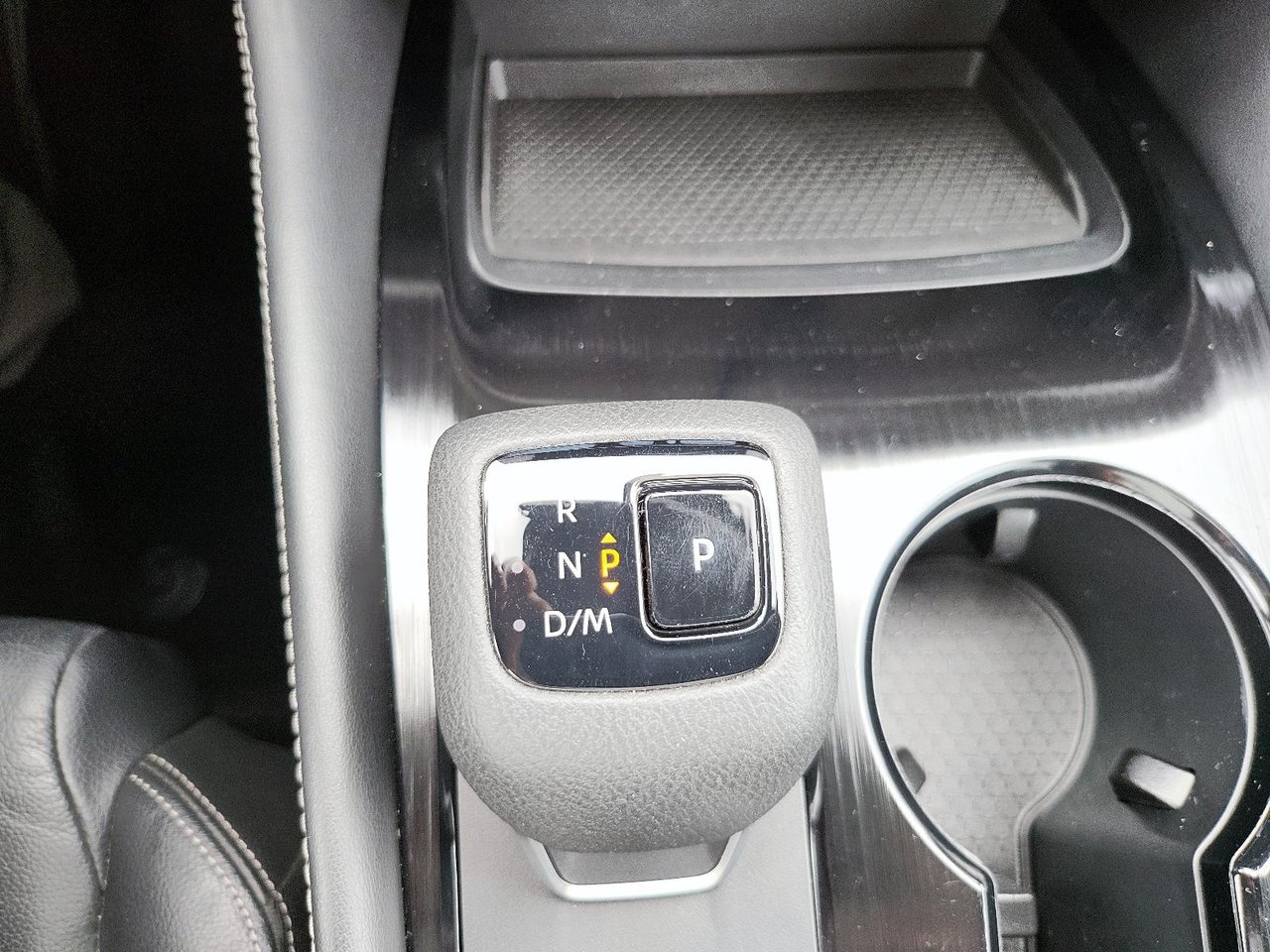 Nissan Rogue SL AWD 2023-14