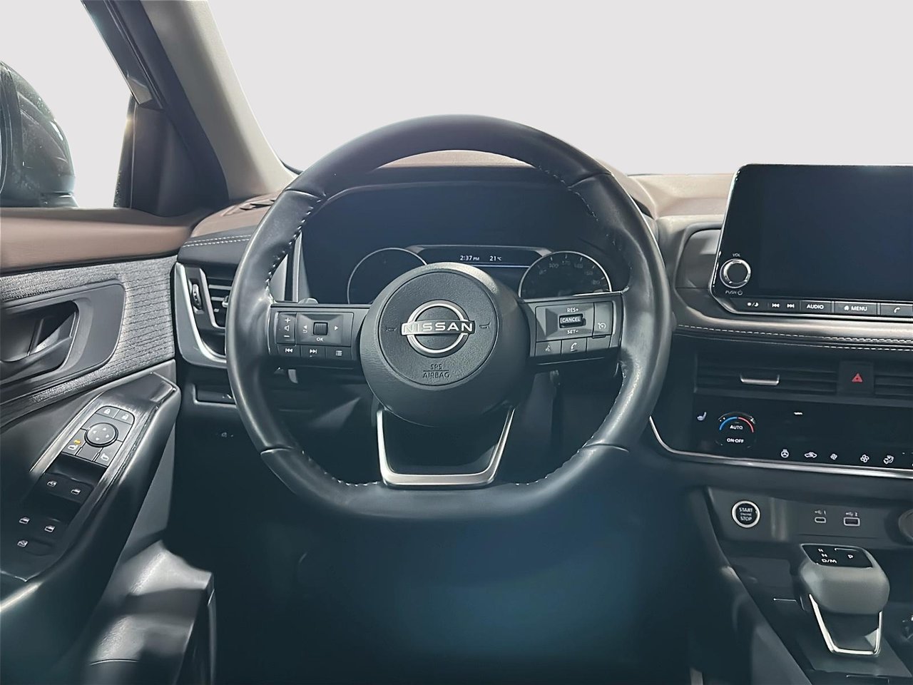 2023 Nissan Rogue S-11