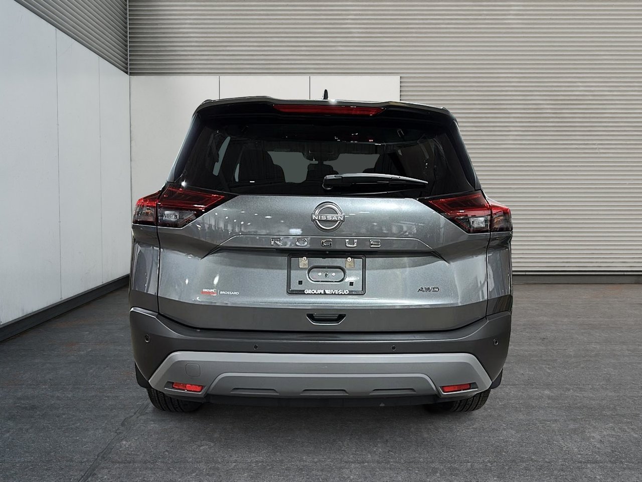 2023 Nissan Rogue S-2