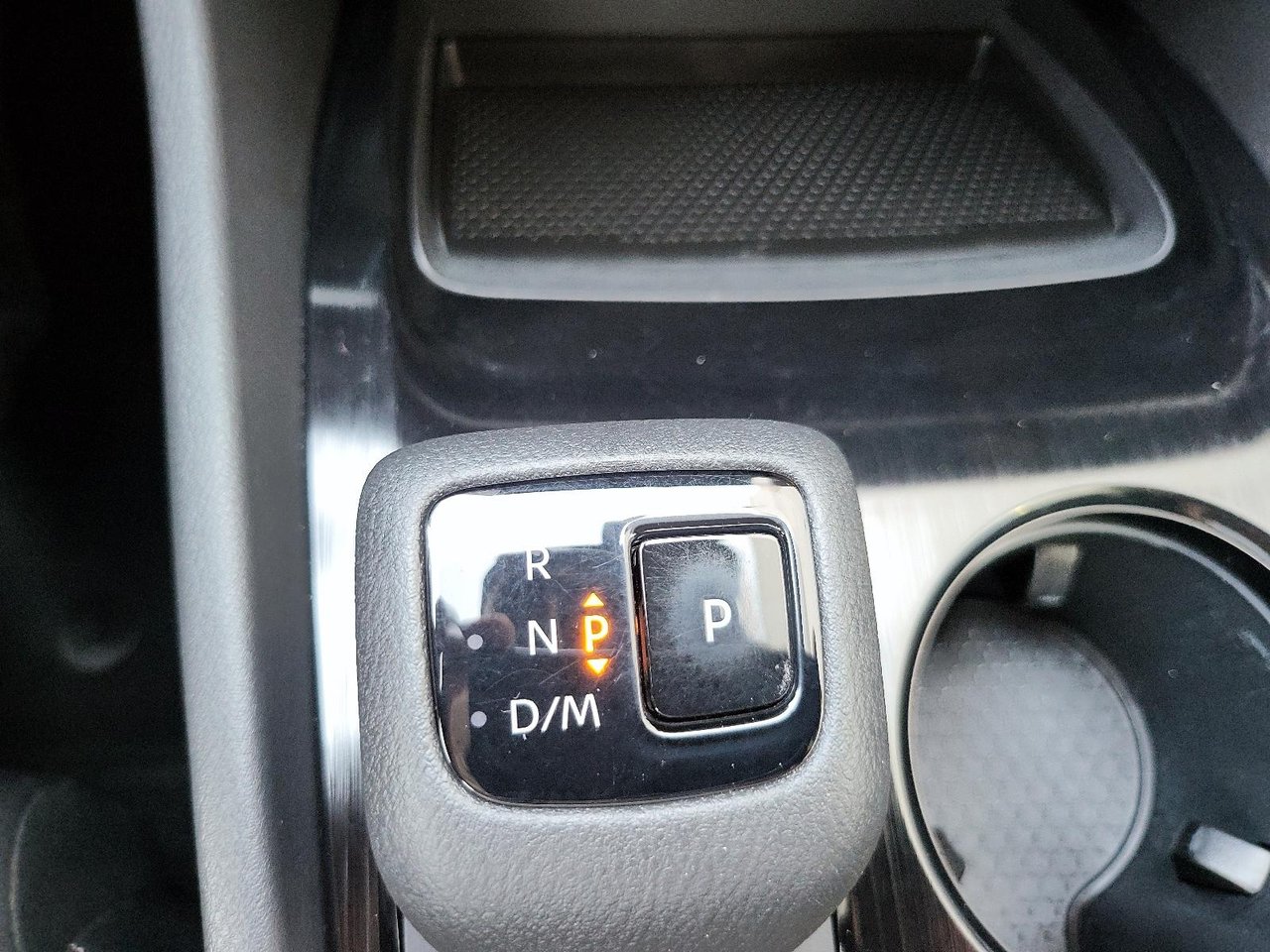 Nissan Rogue S AWD 2024-14