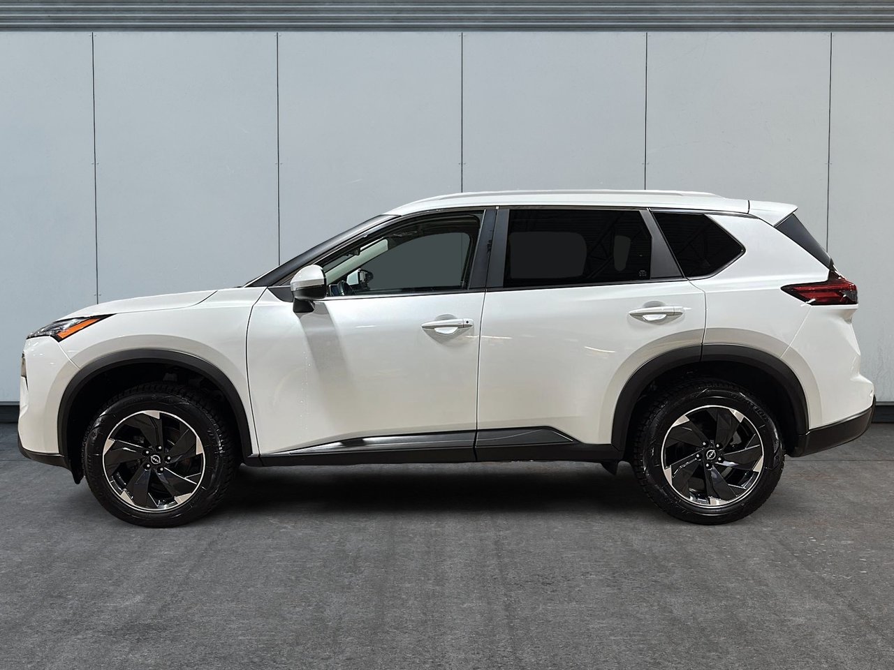 Nissan Rogue SV AWD 2024-4