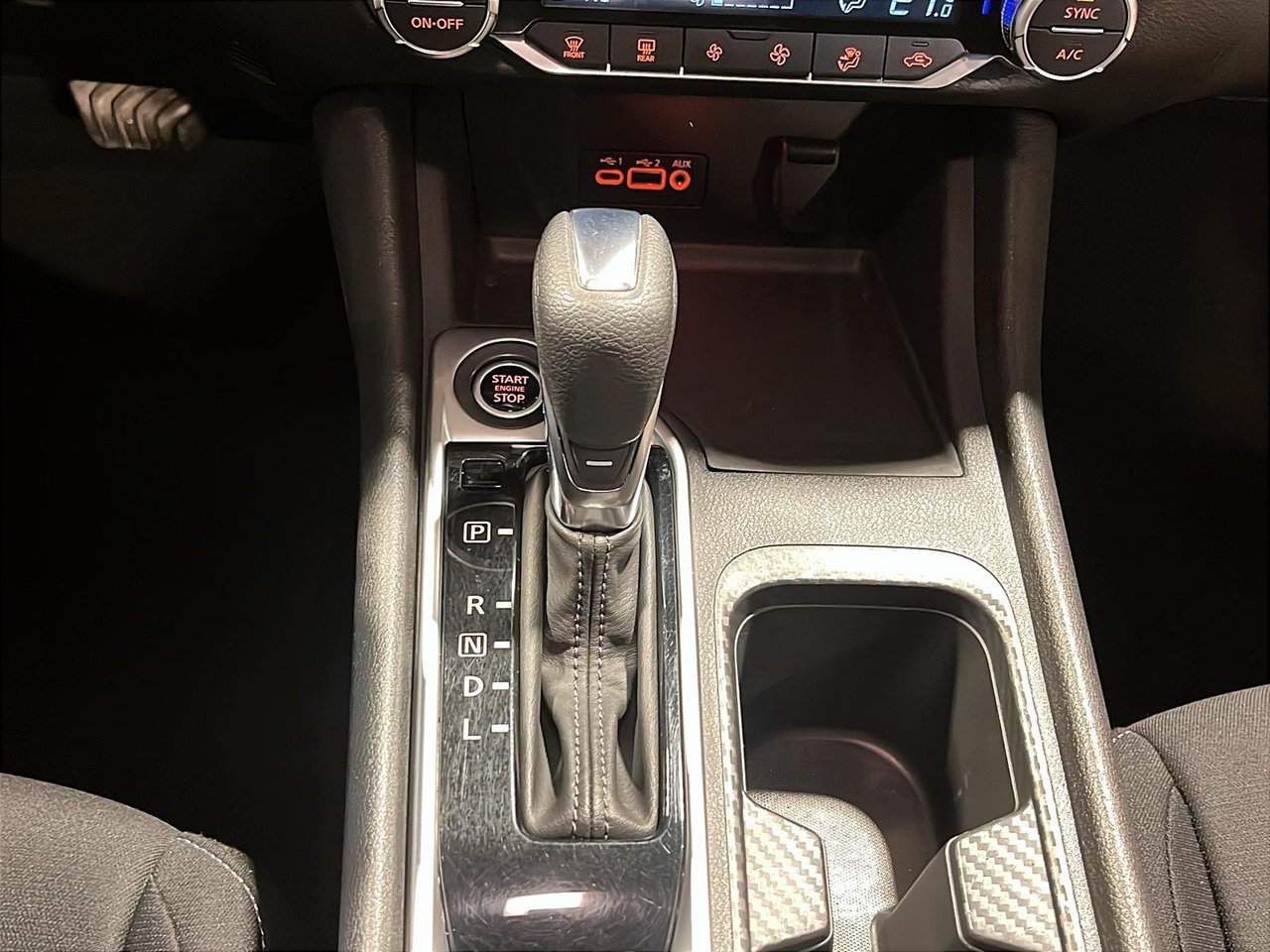 Nissan Sentra SV 2022-14