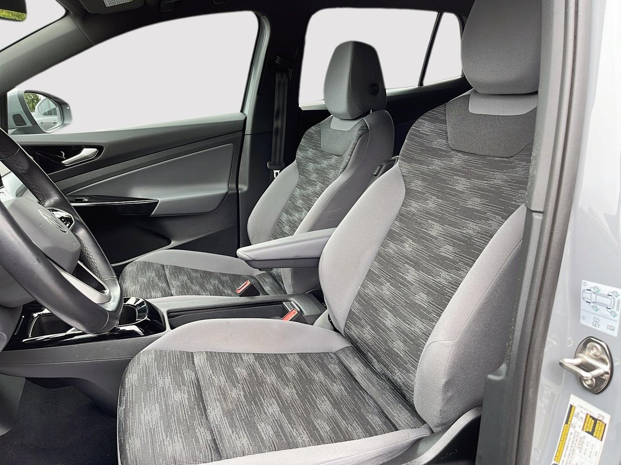 2021 Volkswagen ID.4 PRO AWD-8