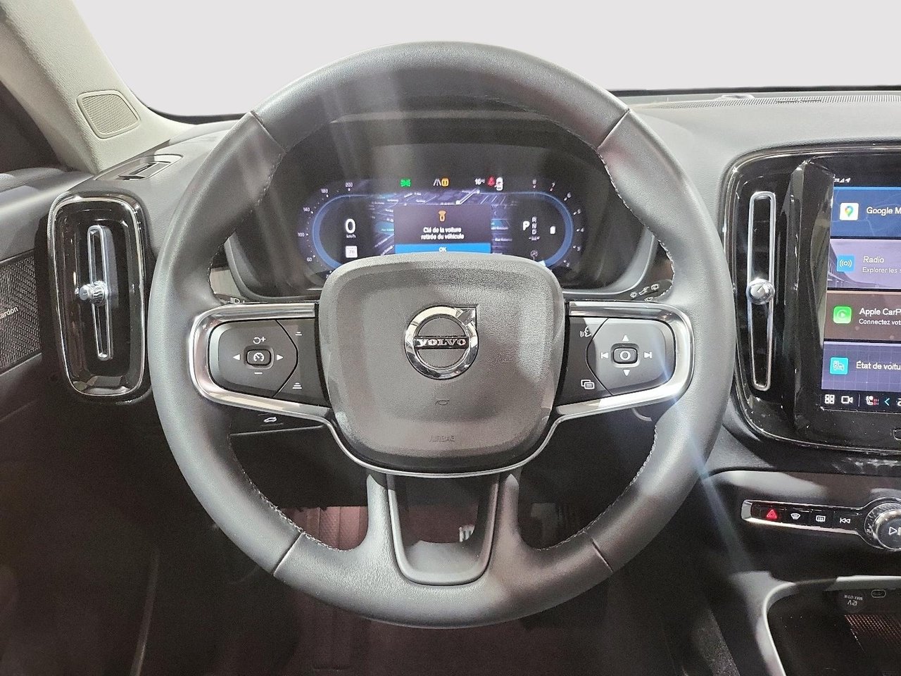 2023 Volvo XC40 PLUS BRIGHT THEME-11