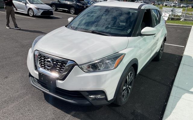 White 2020 Nissan Kicks SUV / Crossover Front-Wheel Drive Automatic