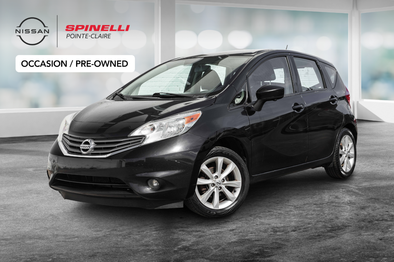 Black 2016 Nissan Versa Note Hatchback Front-Wheel Drive Automatic