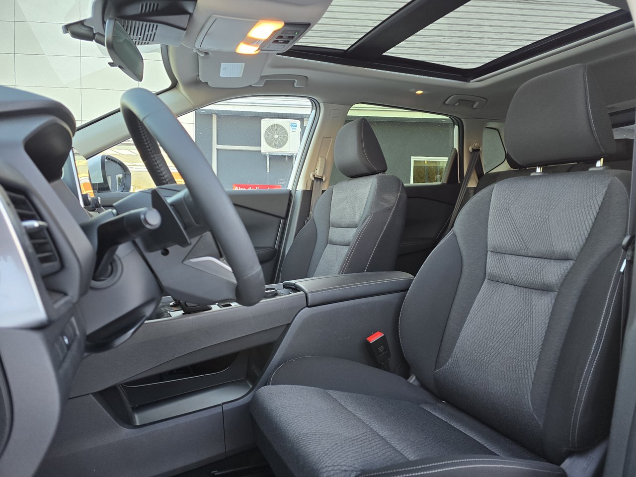Thumbnail 18 Nissan Rogue SV AWD 2025