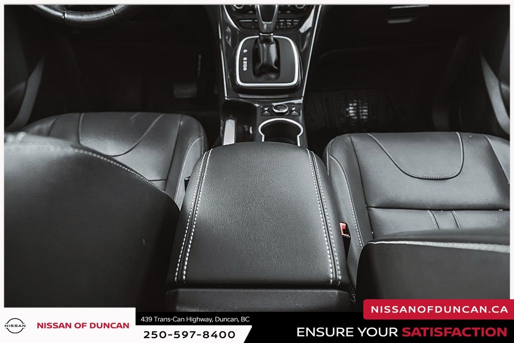 2013 Ford Escape Titanium-20