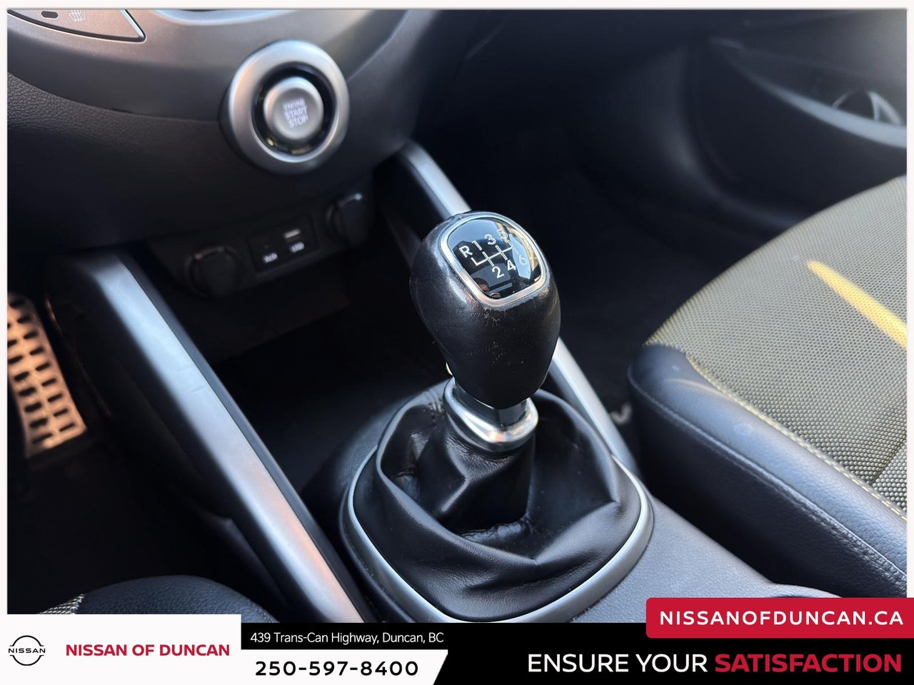 2016 Hyundai Veloster Tech-16