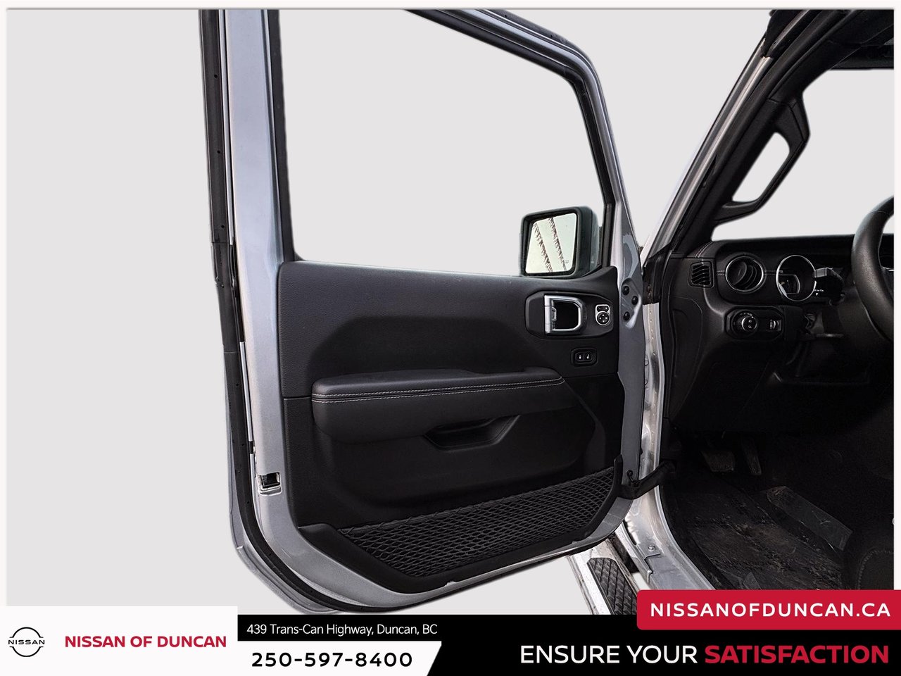 2023 Jeep Gladiator Overland-10