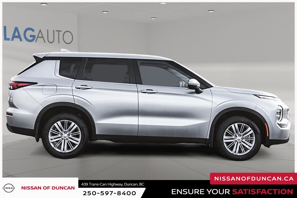 2024 Mitsubishi Outlander ES-5