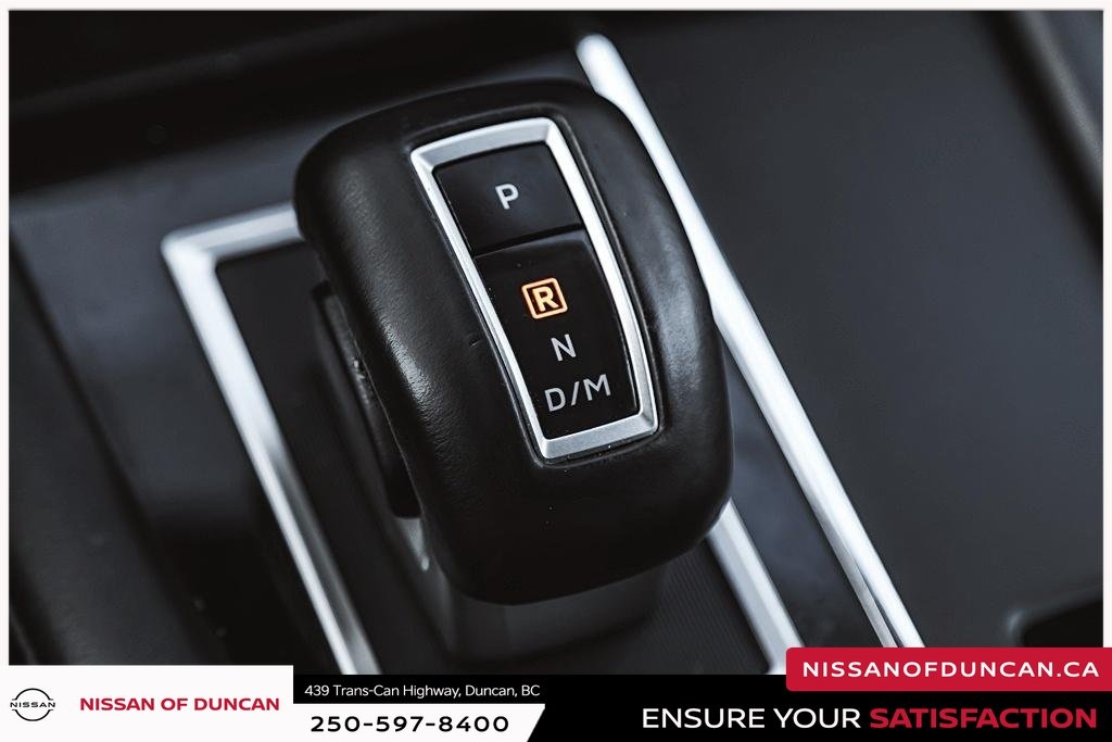 2024 Mitsubishi Outlander ES-27