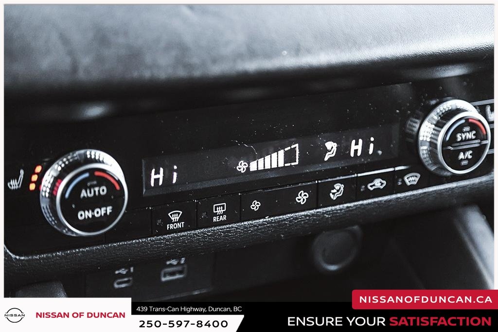 2024 Mitsubishi Outlander ES-25