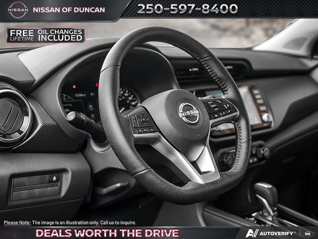 2025 Nissan Kicks Play SV-11