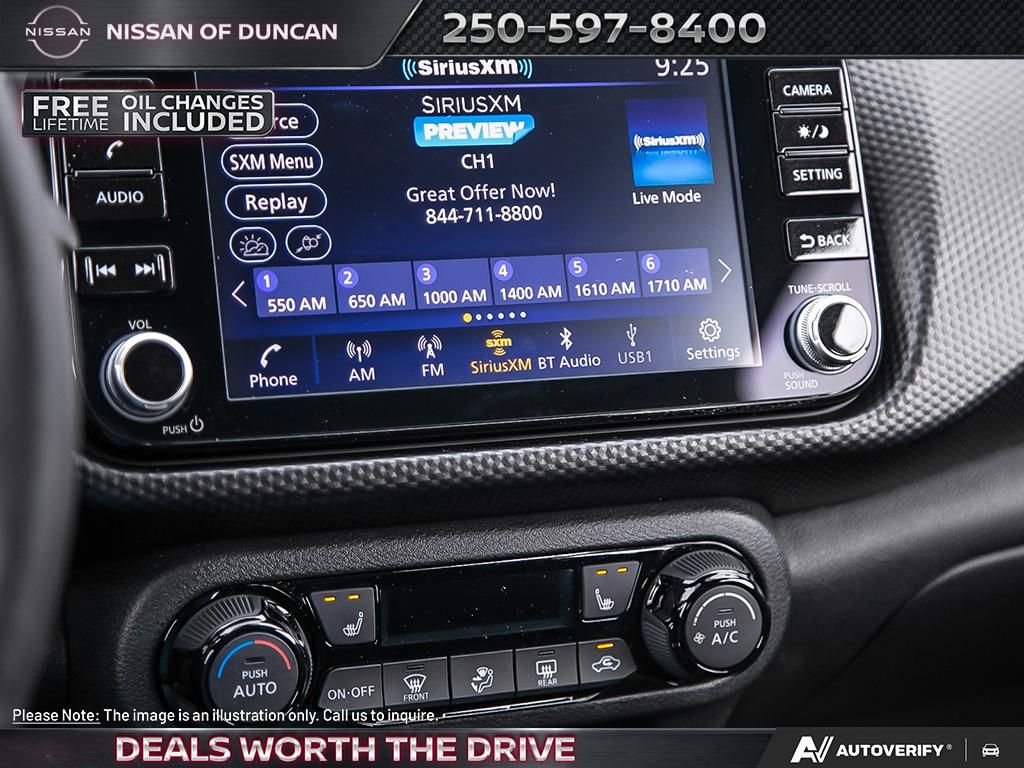 2025 Nissan Kicks Play SV-15