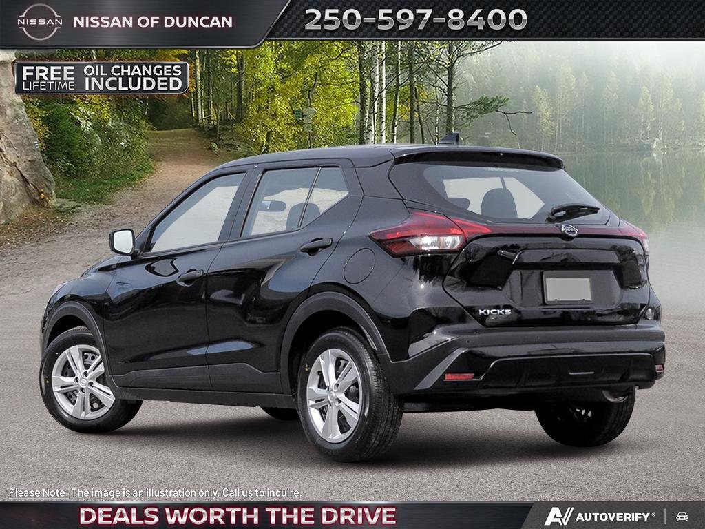 2025 Nissan Kicks Play S-3