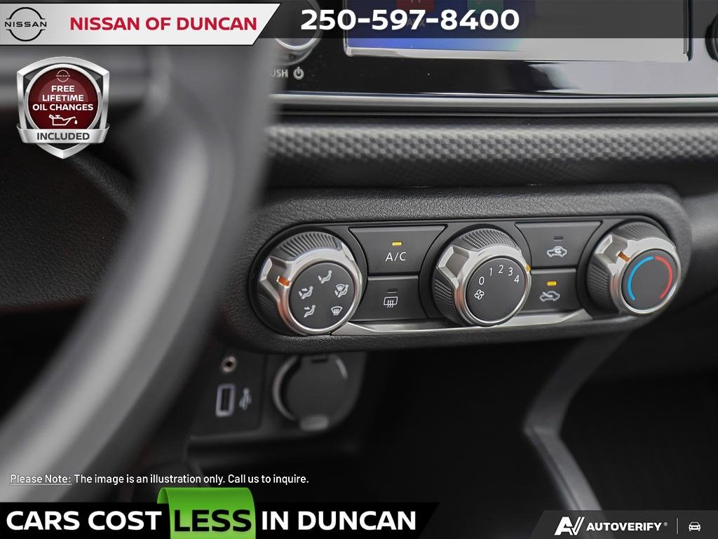 2025 Nissan Kicks Play S-22