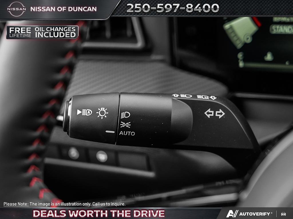 2025 Nissan Kicks SR PREMIUM SPRT WHL PKG-24