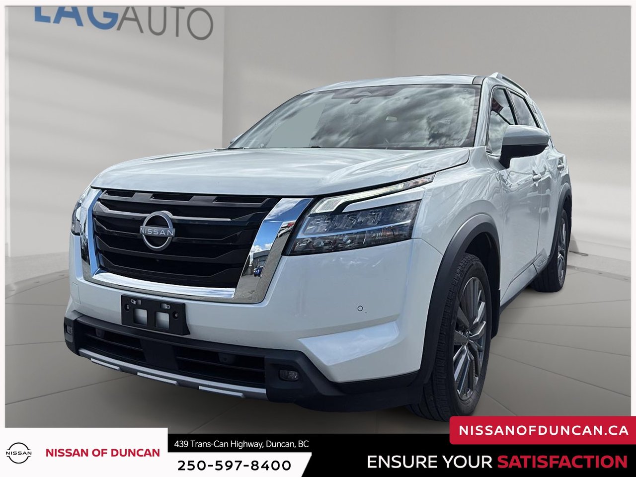 2023 Nissan Pathfinder SL-0