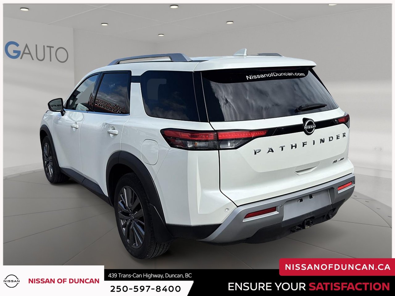 2023 Nissan Pathfinder SL-3