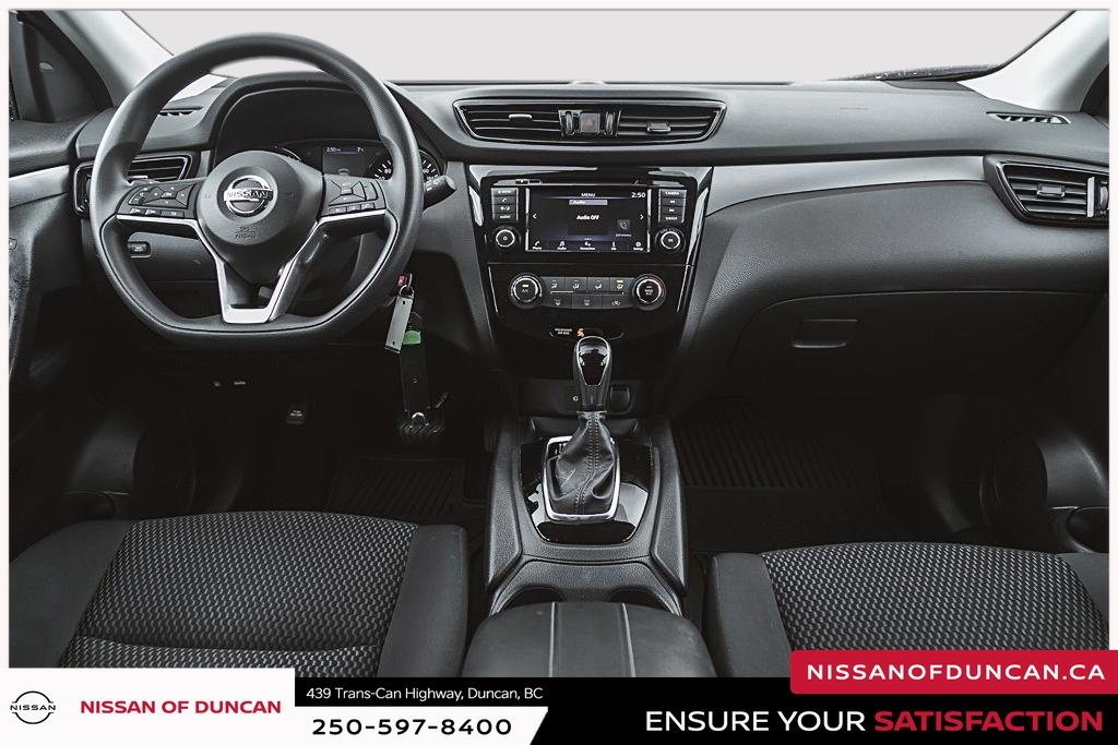 2023 Nissan Qashqai S-17