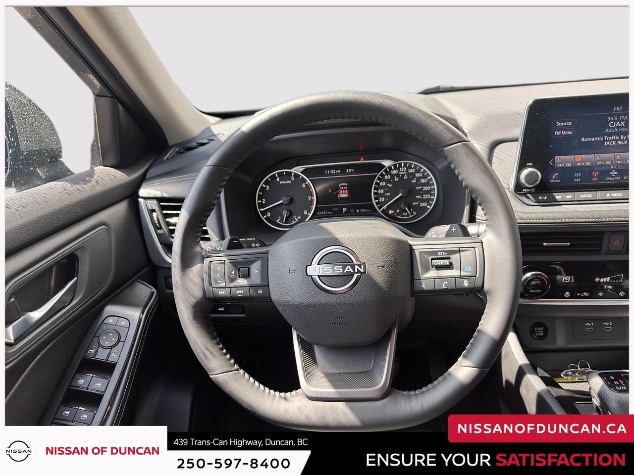 2025 Nissan Rogue SV-11