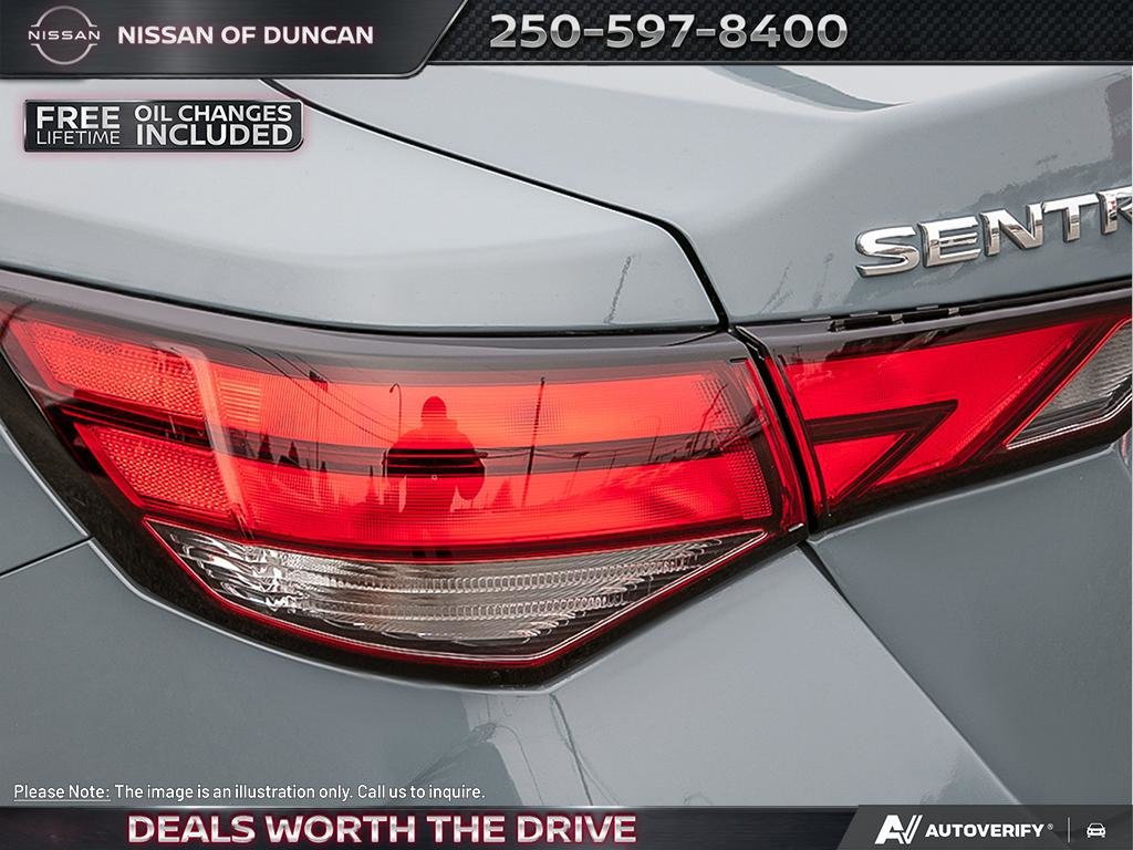 2025 Nissan Sentra SV MOONROOF-10