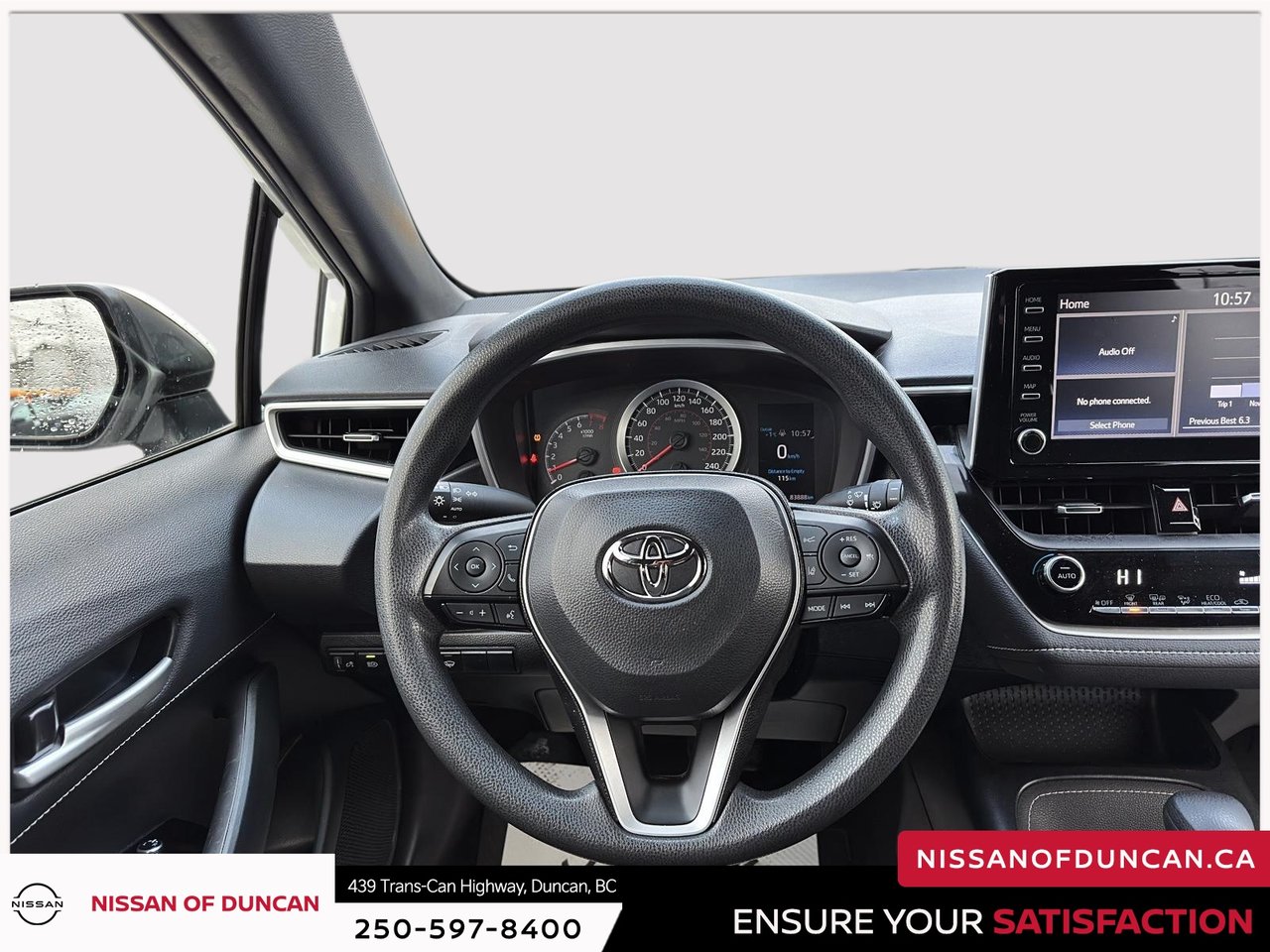 2021 Toyota Corolla Hatchback LE-13