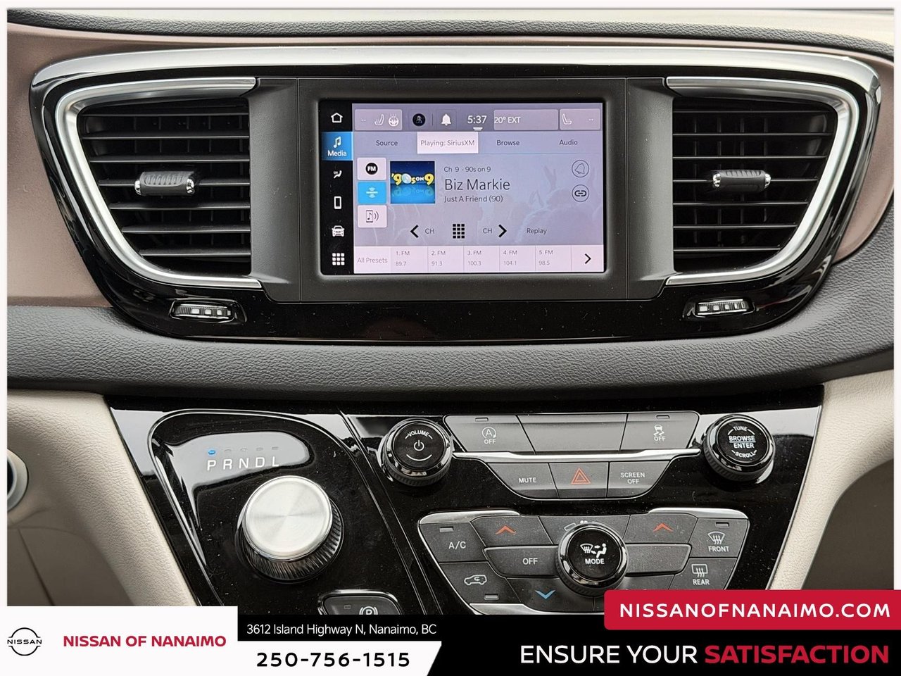 2023 Chrysler Grand Caravan SXT-18