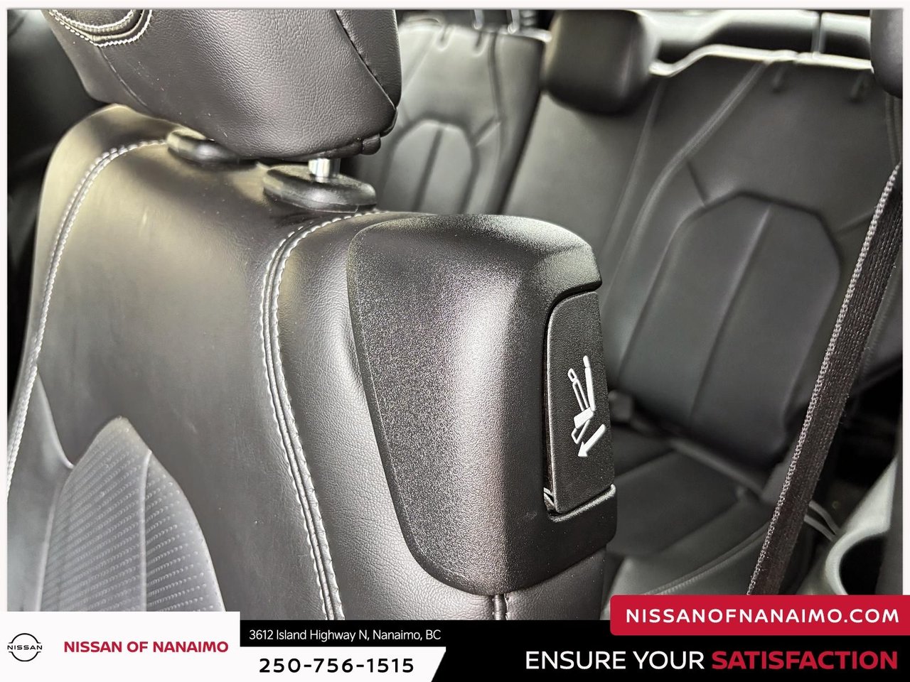 2025 Chrysler Grand Caravan SXT-21