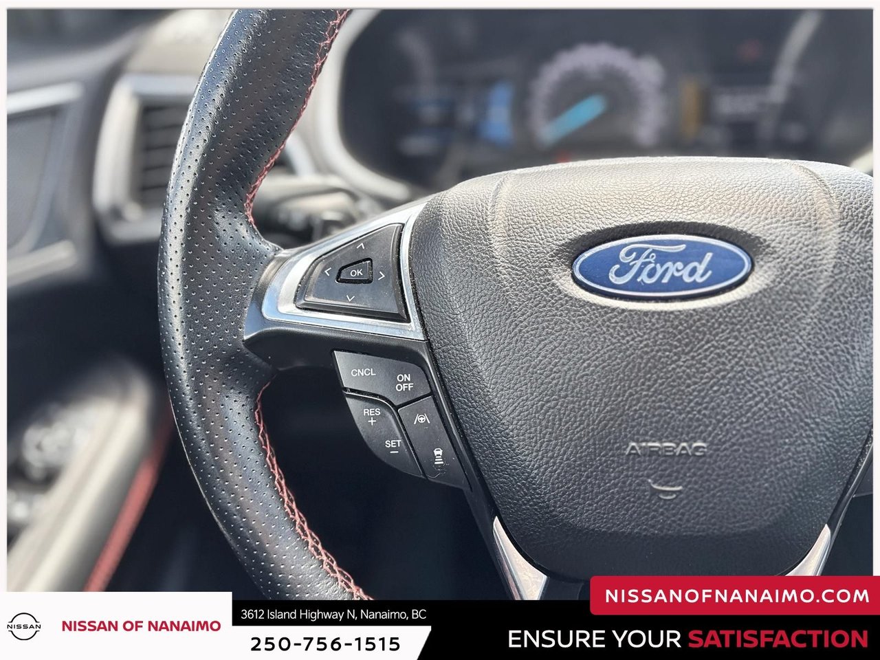 2020 Ford Edge ST Line-32