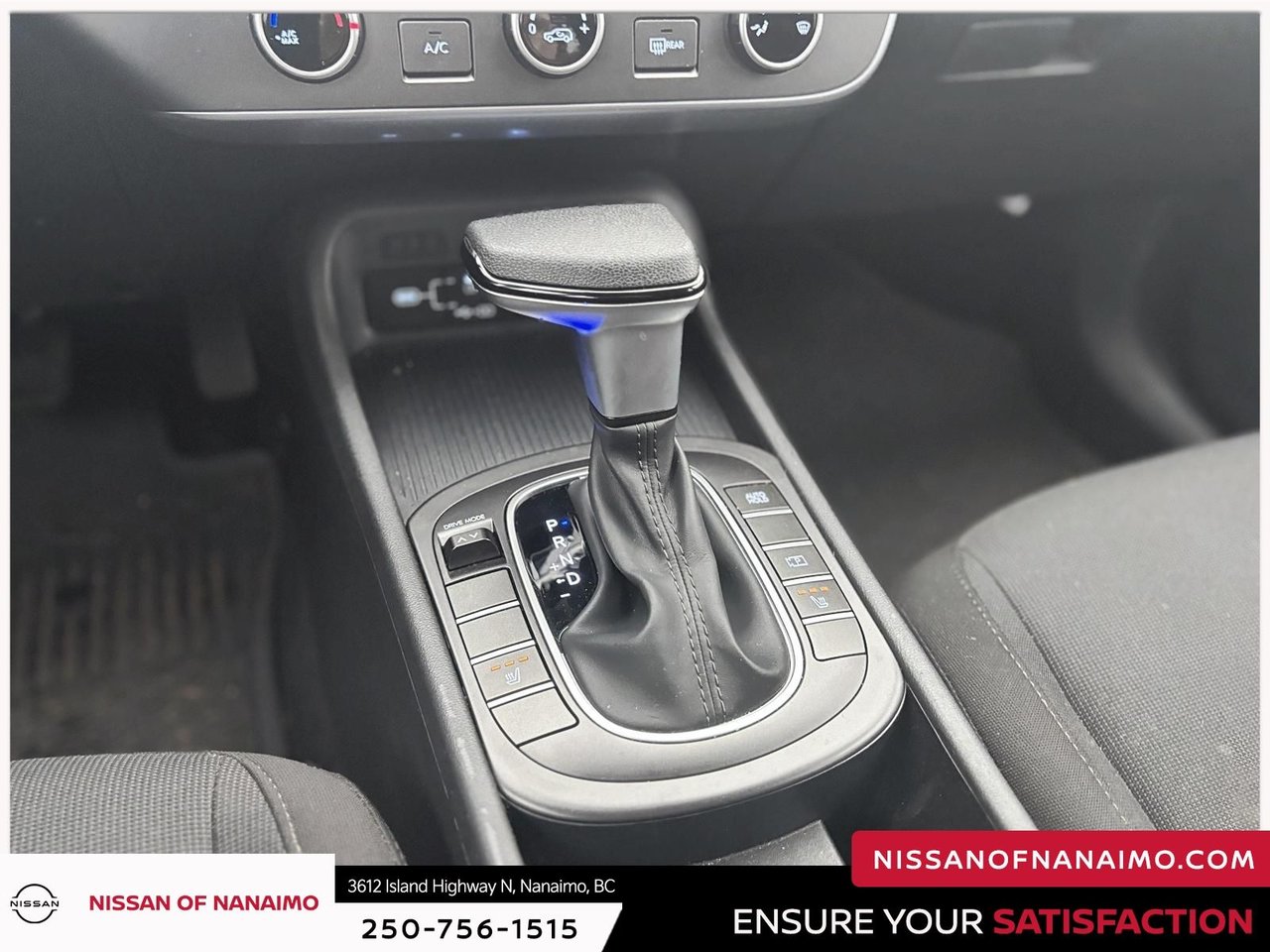 2025 Hyundai Kona 2.0L Essential-13