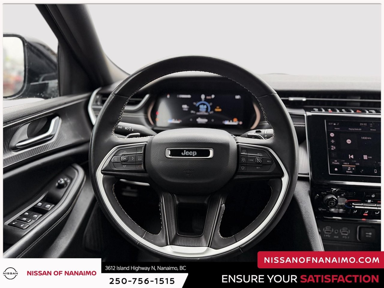 2023 Jeep Grand Cherokee Altitude-24
