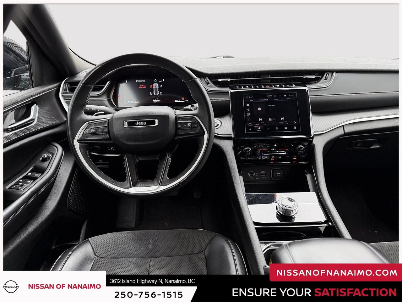 2023 Jeep Grand Cherokee Altitude-21