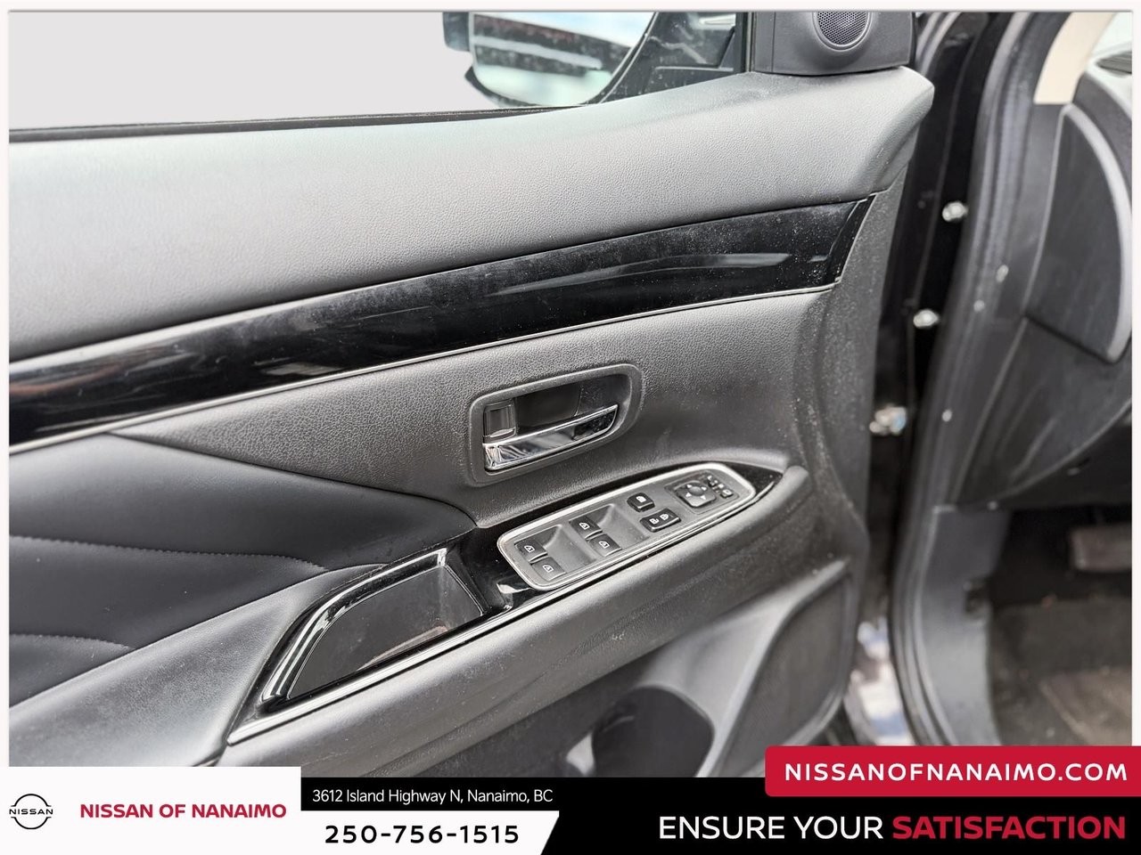 2020 Mitsubishi Outlander PHEV SEL-12