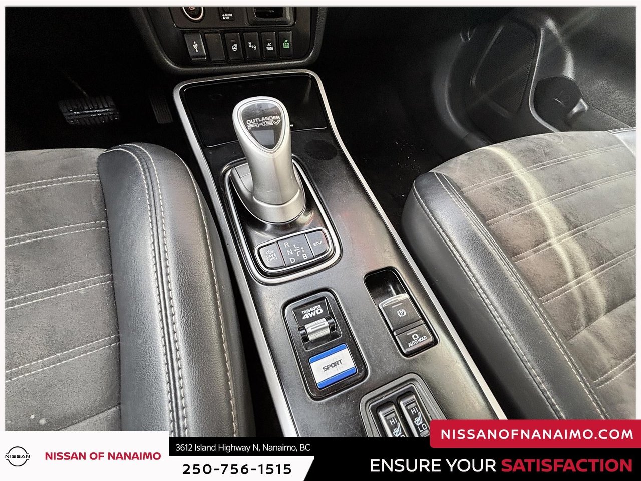 2021 Mitsubishi Outlander PHEV SE-8