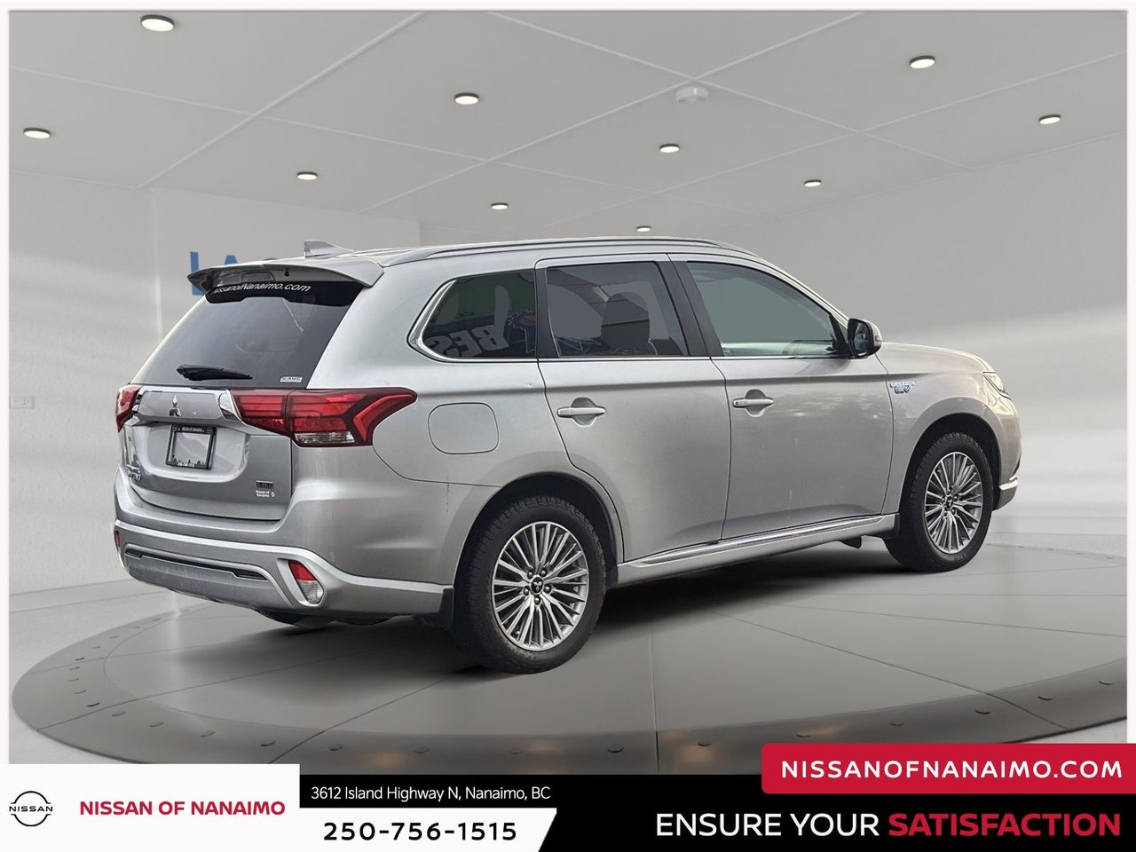 2022 Mitsubishi Outlander PHEV SE-4