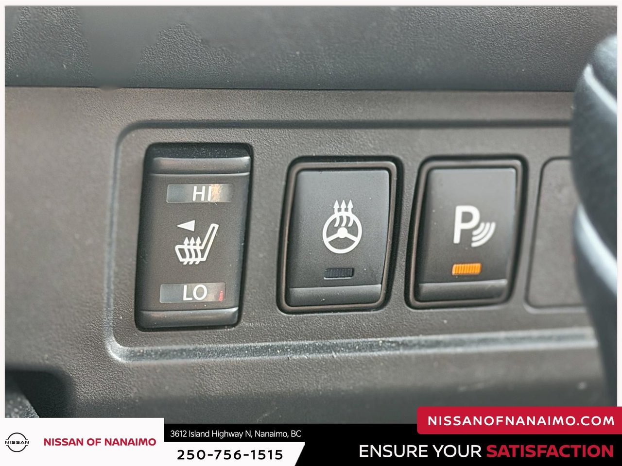 2024 Nissan Frontier PRO-4X-18