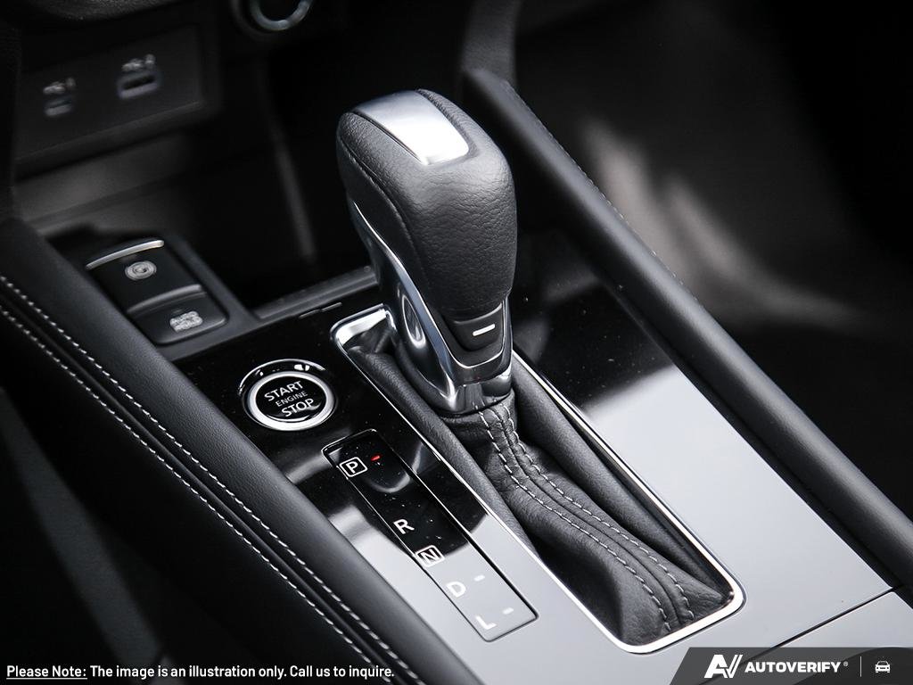 2025 Nissan Kicks Play SV-16