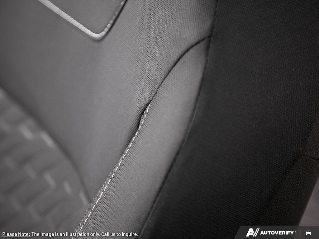 2025 Nissan Kicks Play SV-19