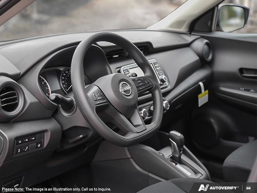 2025 Nissan Kicks Play S-10