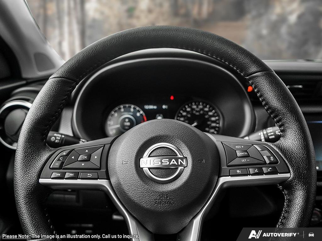 2025 Nissan Kicks Play SV-12