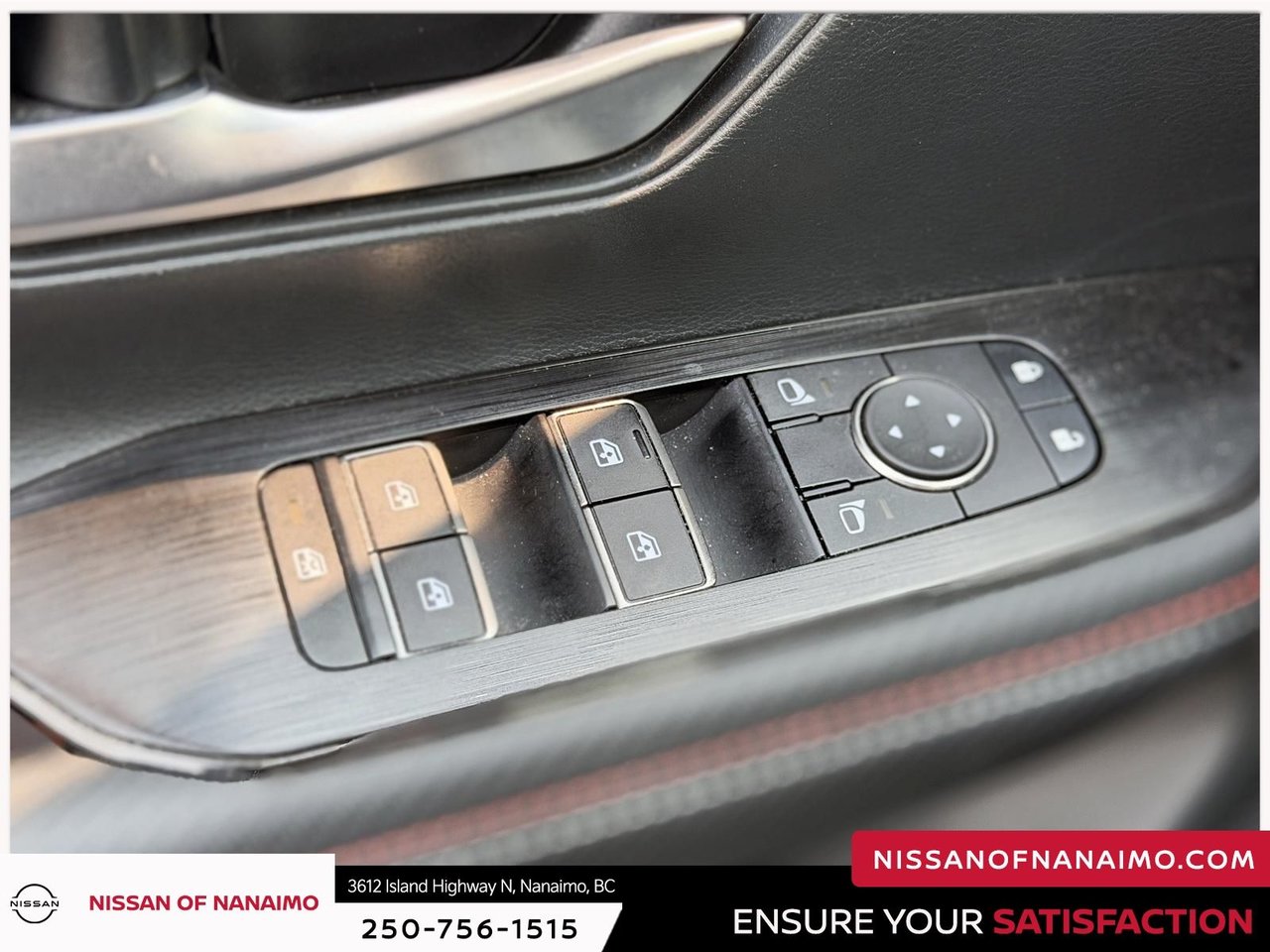 2025 Nissan Kicks SR-33