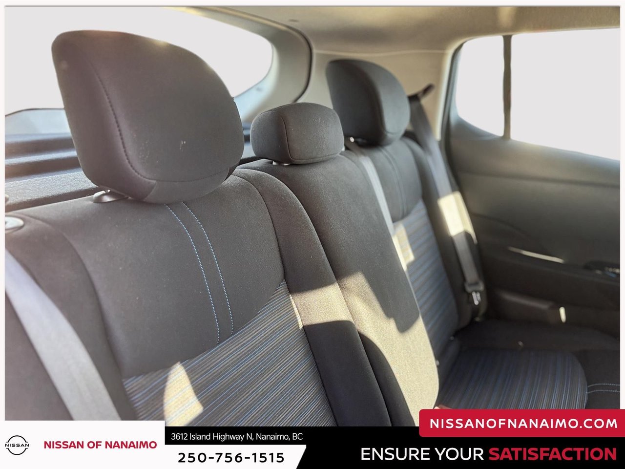 2022 Nissan Leaf SV Plus-12