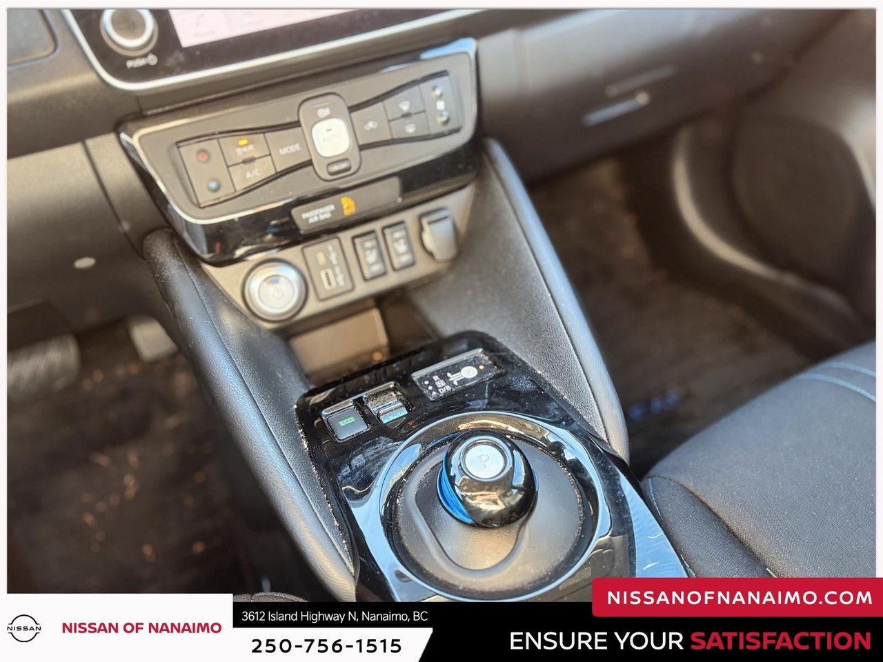 2022 Nissan Leaf SV Plus-26