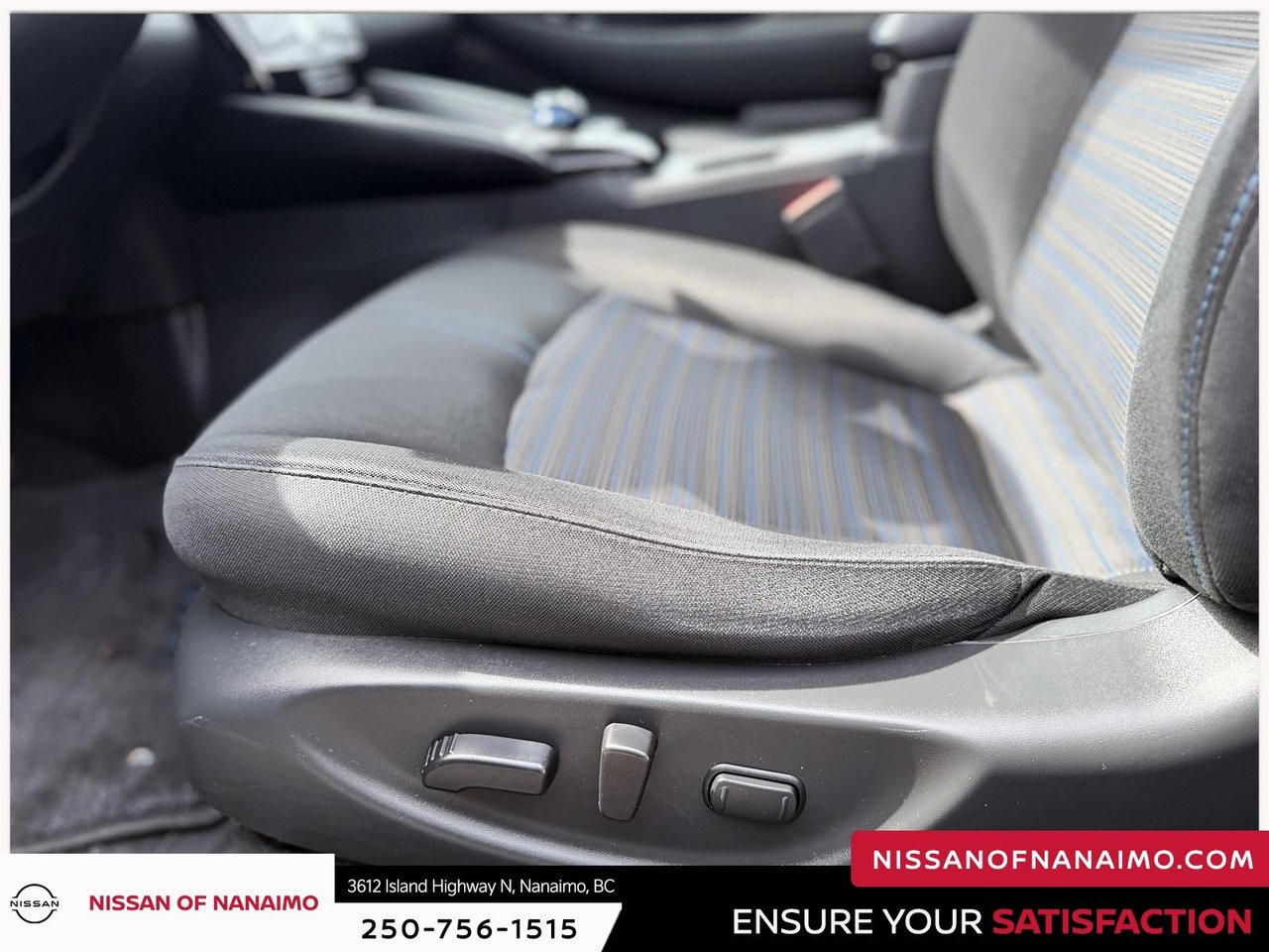 2024 Nissan Leaf SV Plus-29