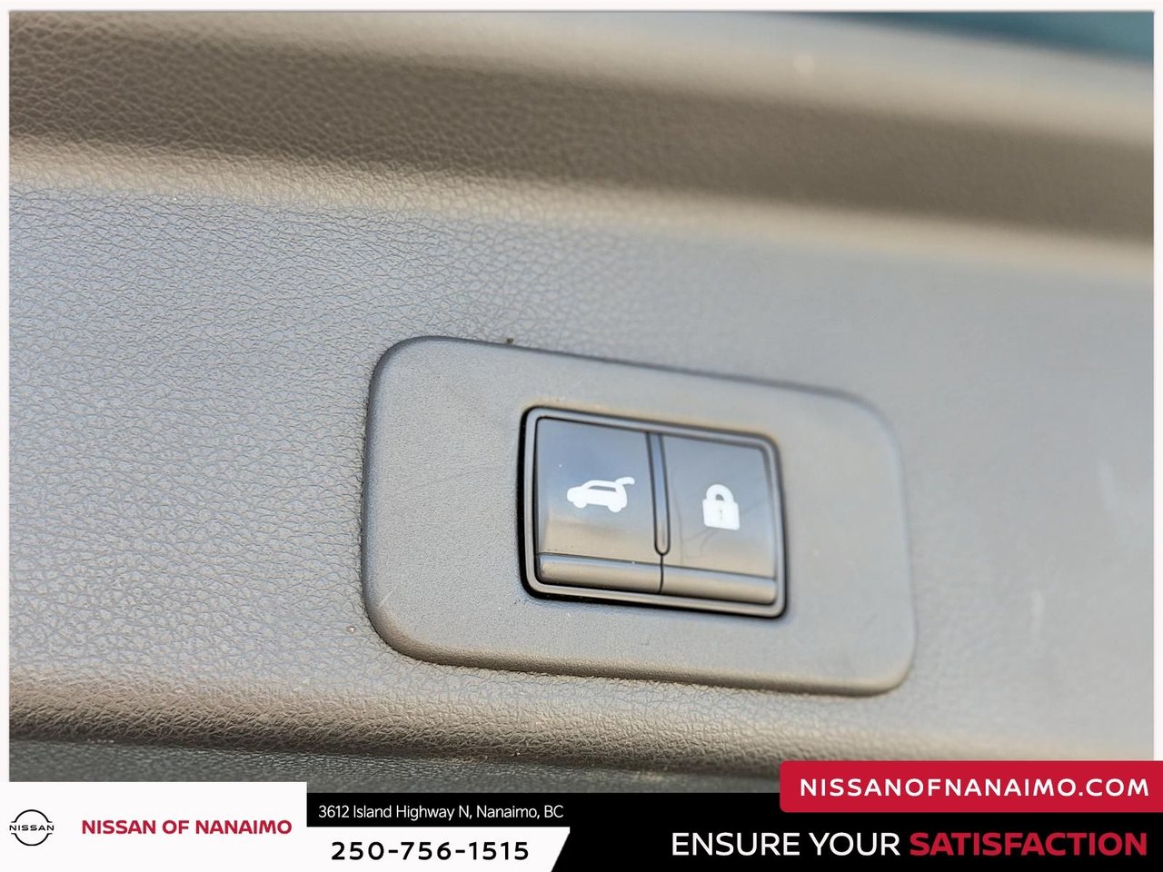 2025 Nissan Murano Platinum-38